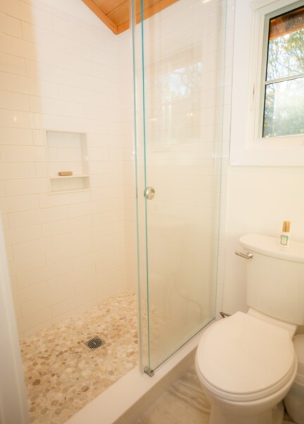 A modern cape cod retreat 016